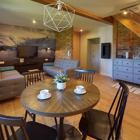 Przytulny Sun Seasons 24 W Karpaczu By Renters Lägenhet